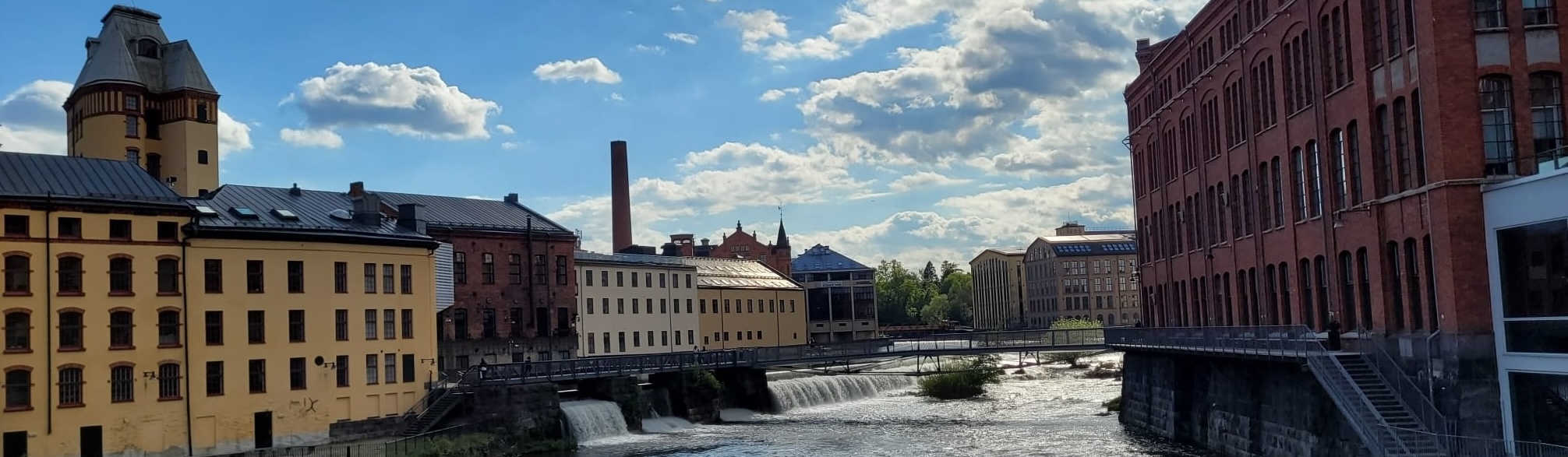 Banner showing the river near the Arbetets Museum